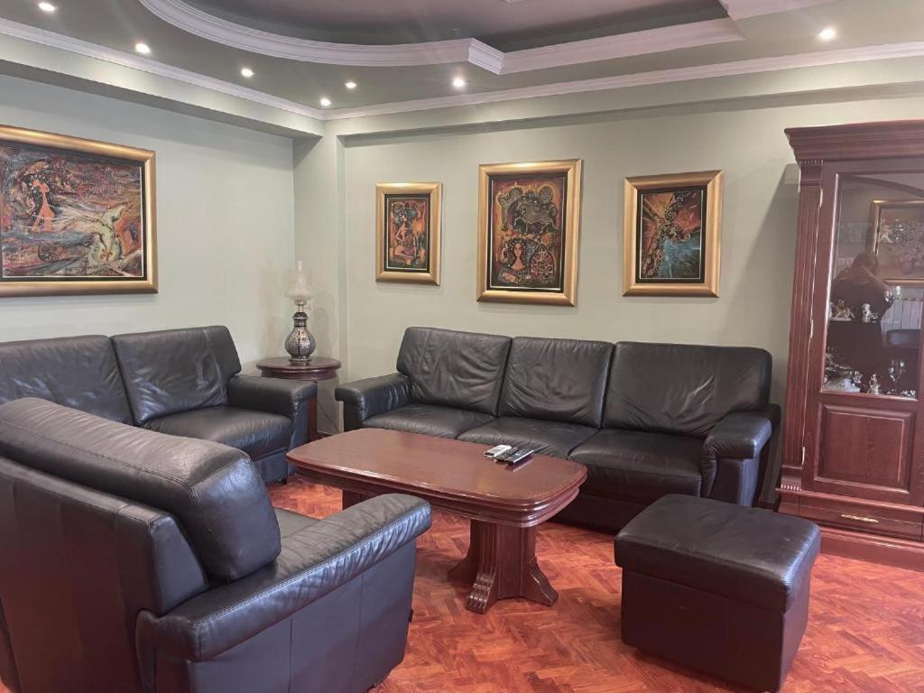 Perfect Reflection Apartment Скопие Екстериор снимка